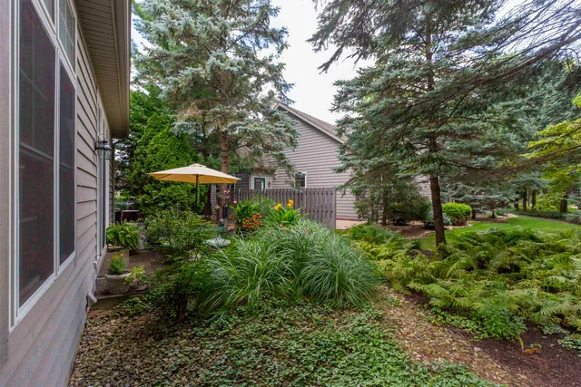 $329,900 | 1307 Lake Stream Court, Mishawaka, IN 46545