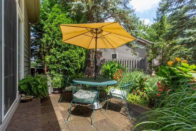 $329,900 | 1307 Lake Stream Court, Mishawaka, IN 46545