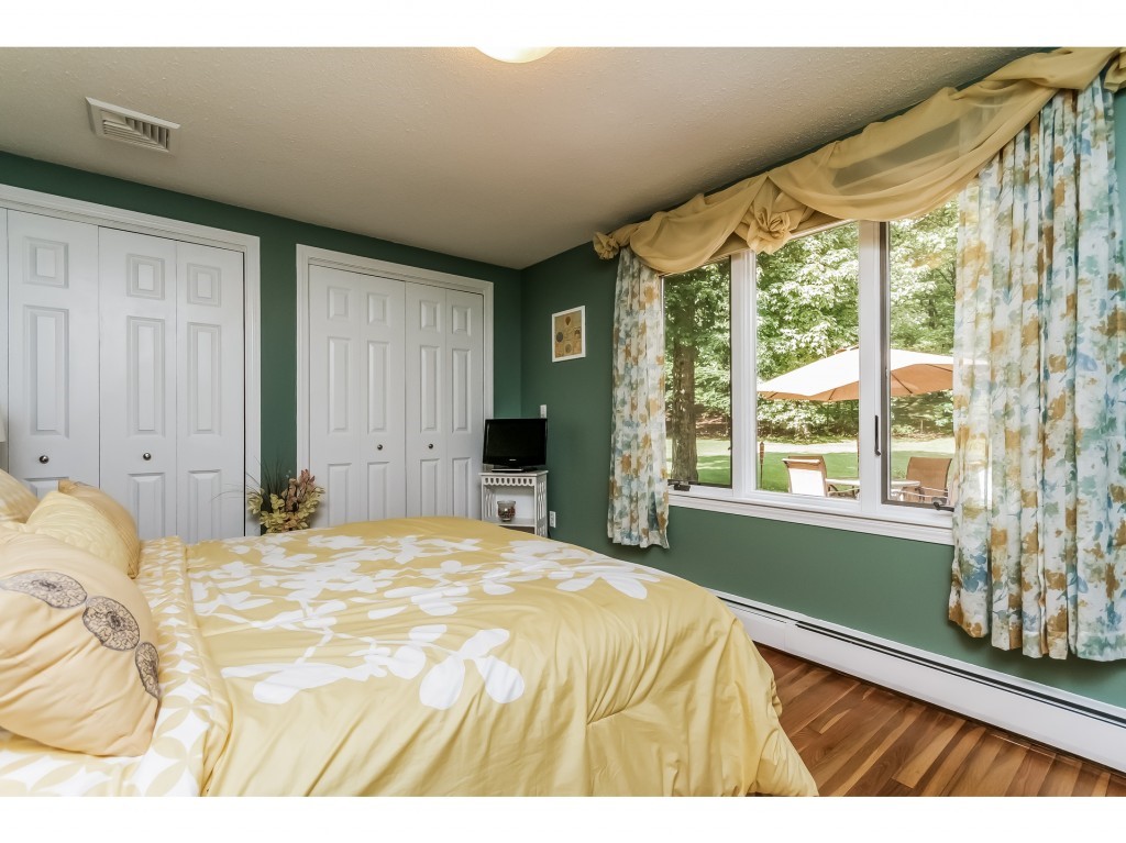 62 Pollard Road Plaistow, NH 03865 - Photo 22 of 36
