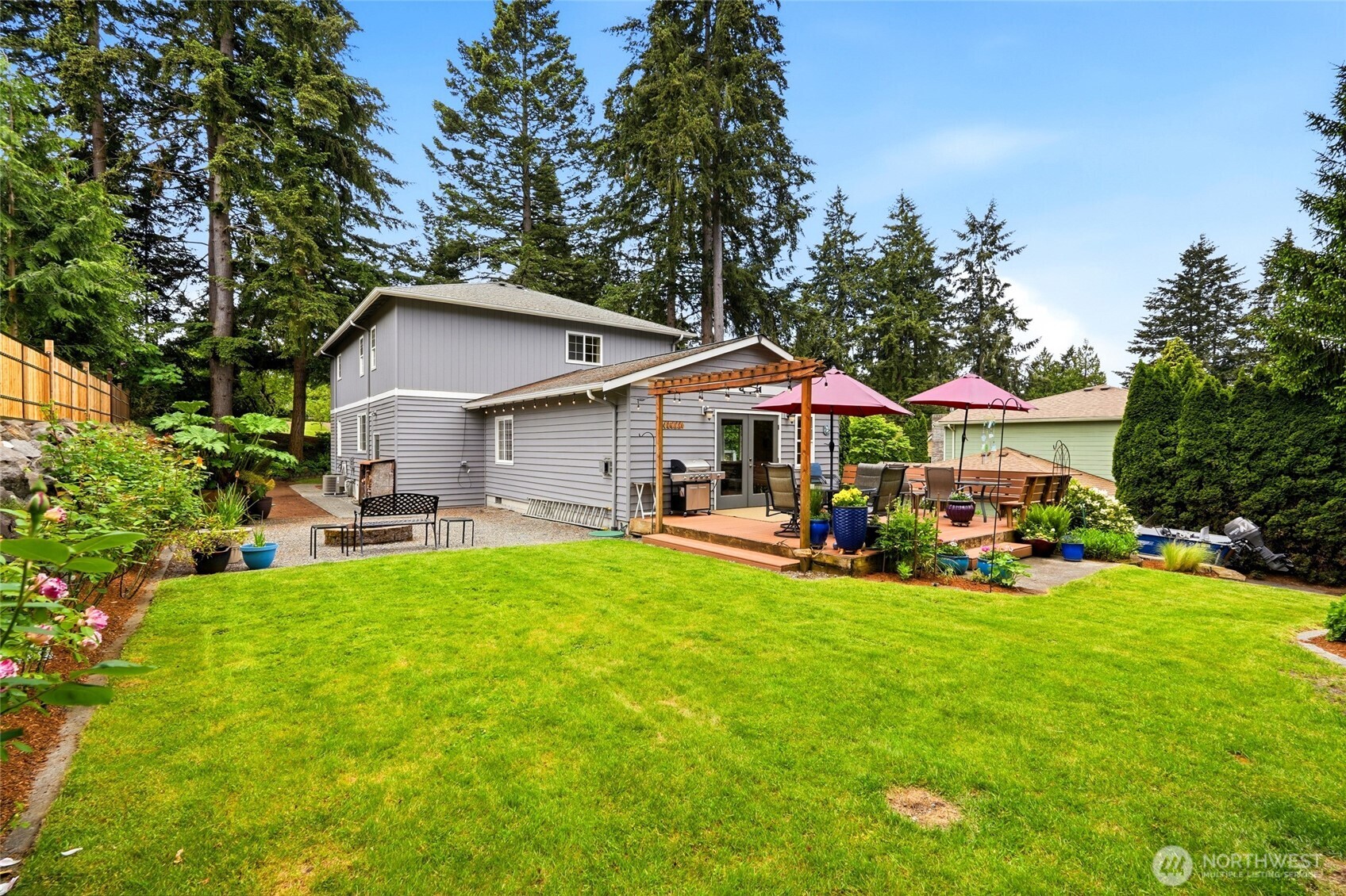236 Southwest 166th Place Normandy Park, WA 98148 - Photo 33 of 39
