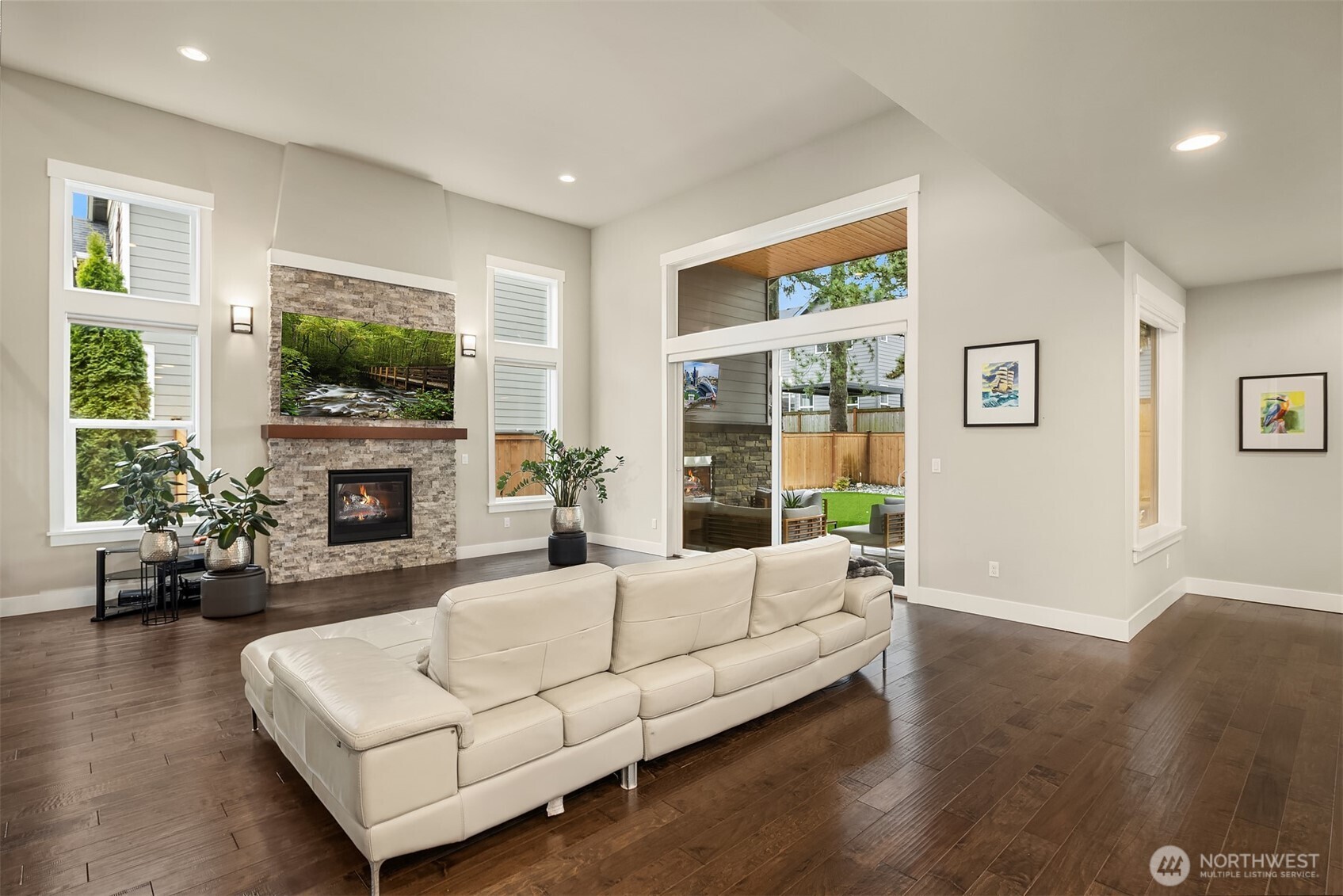 1435 242nd Place Southeast Bothell, WA 98021 - Photo 5 of 39