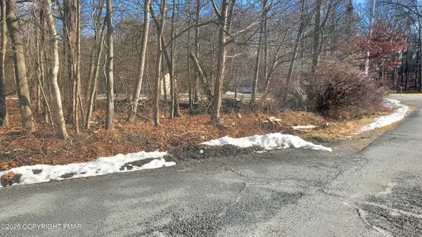 $13,000 | Lot 53 Walnut Trail, Bushkill, PA 18324