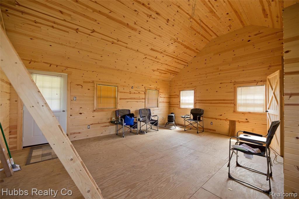 5707 Center Line Road Kingston, MI 48741 - Photo 13 of 67