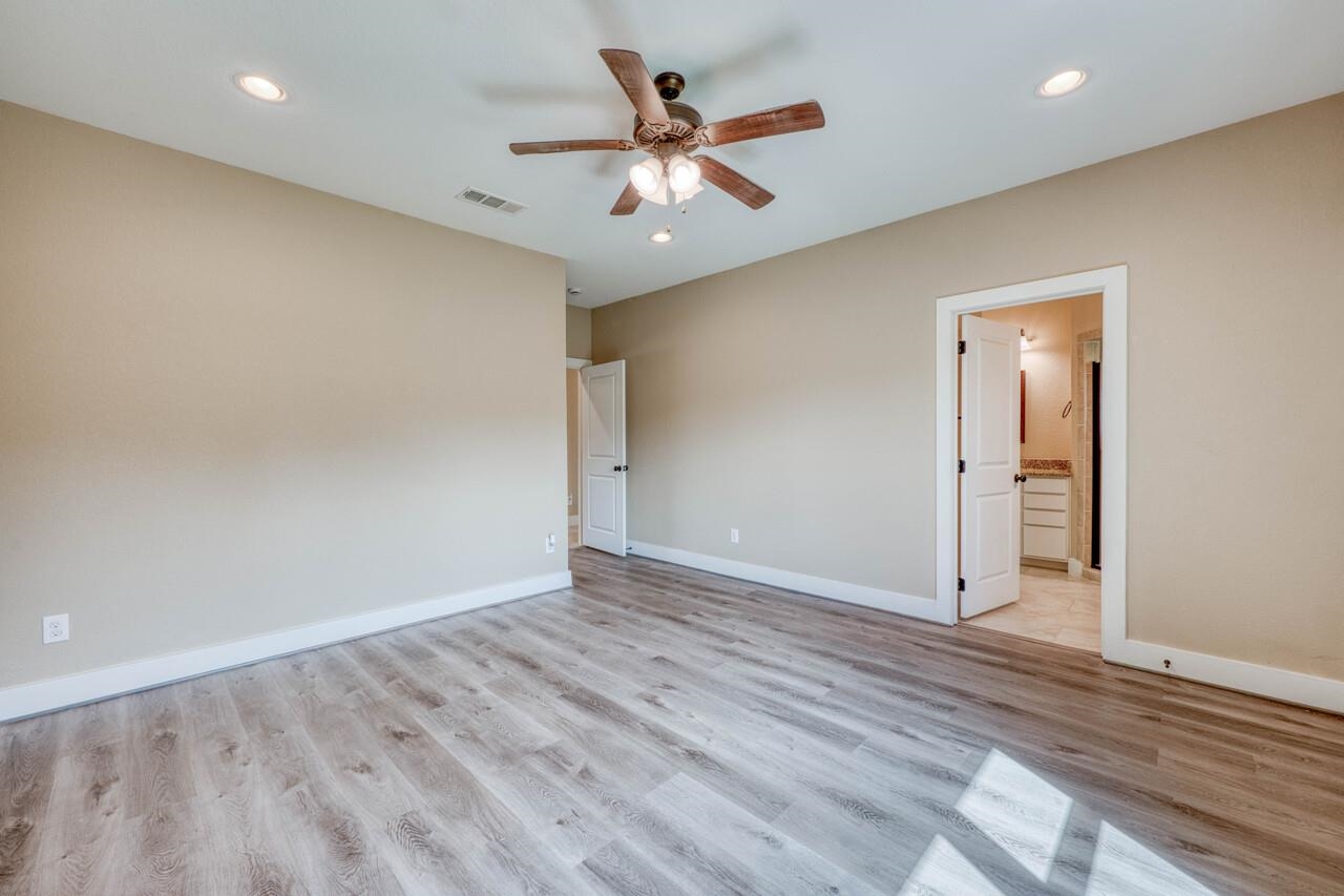 127 Uplift Horseshoe Bay, TX 78657 - Photo 10 of 24