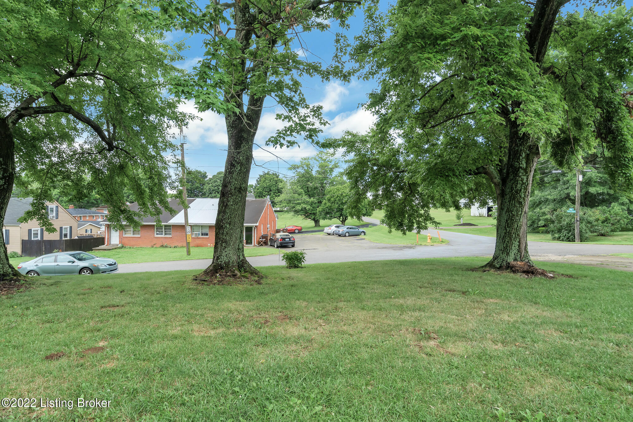 360 North Property Road New Castle, KY 40050 - Photo 6 of 41 6 DSC00359