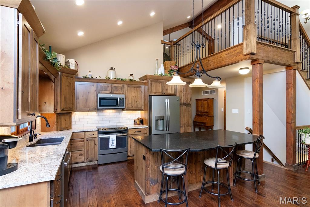 1016 Frisco Hollows Road Imperial, MO 63052 - Photo 13 of 56