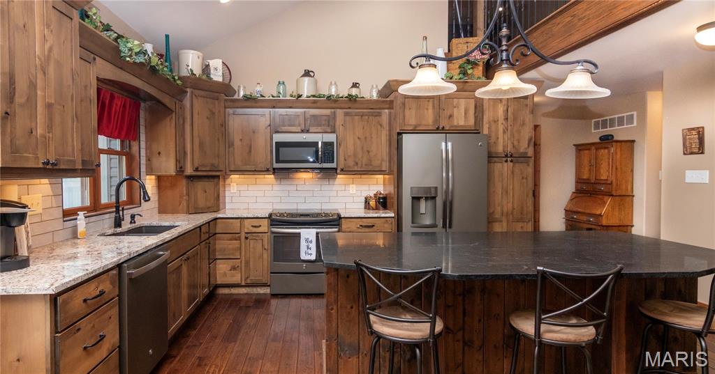 1016 Frisco Hollows Road Imperial, MO 63052 - Photo 15 of 56