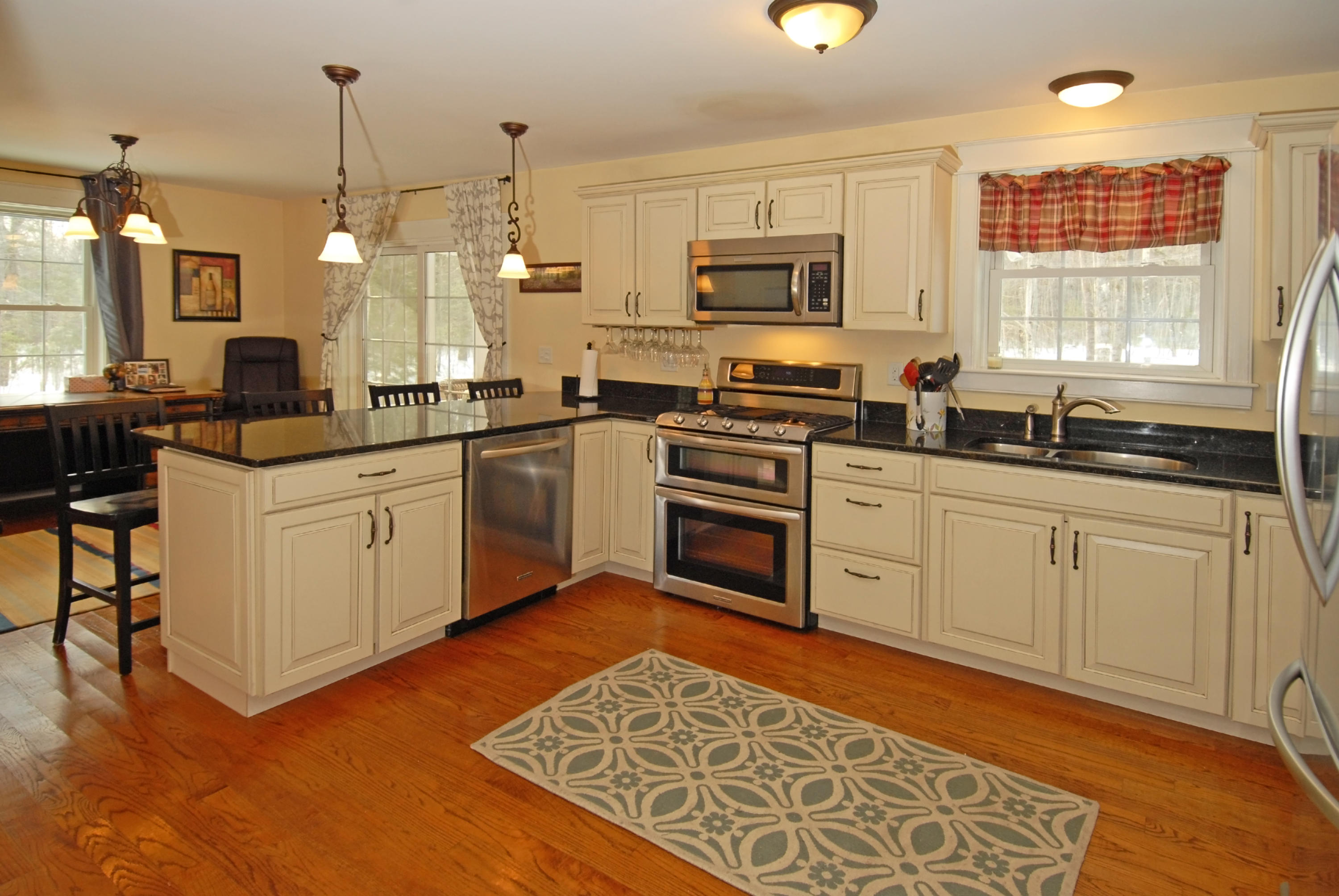 595 Lebanon Road North Berwick, ME 03906 - Photo 6 of 20 DSC_0656
