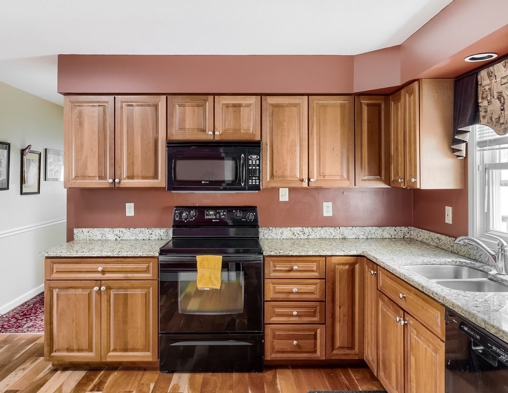 90 Lanesboro Road Worcester, MA 01606 - Photo 11 of 31 Gallery Image 11