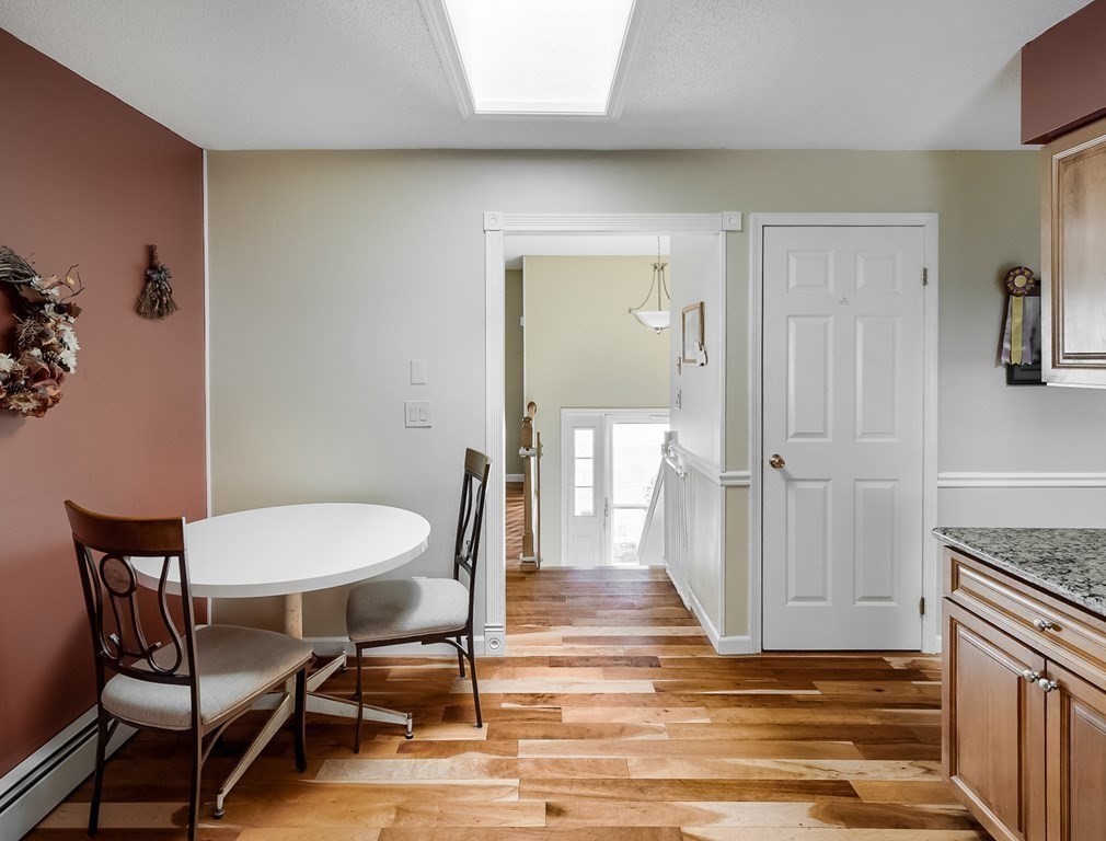 90 Lanesboro Road Worcester, MA 01606 - Photo 13 of 31 Gallery Image 13