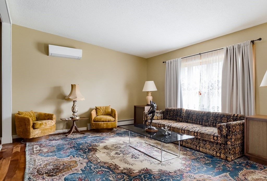90 Lanesboro Road Worcester, MA 01606 - Photo 6 of 31 Gallery Image 6