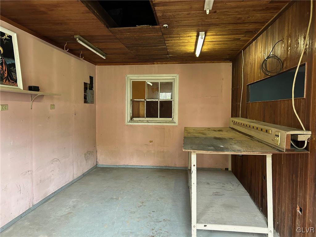 1202 Main Street Slatington, PA 18080 - Photo 35 of 35 Workshop