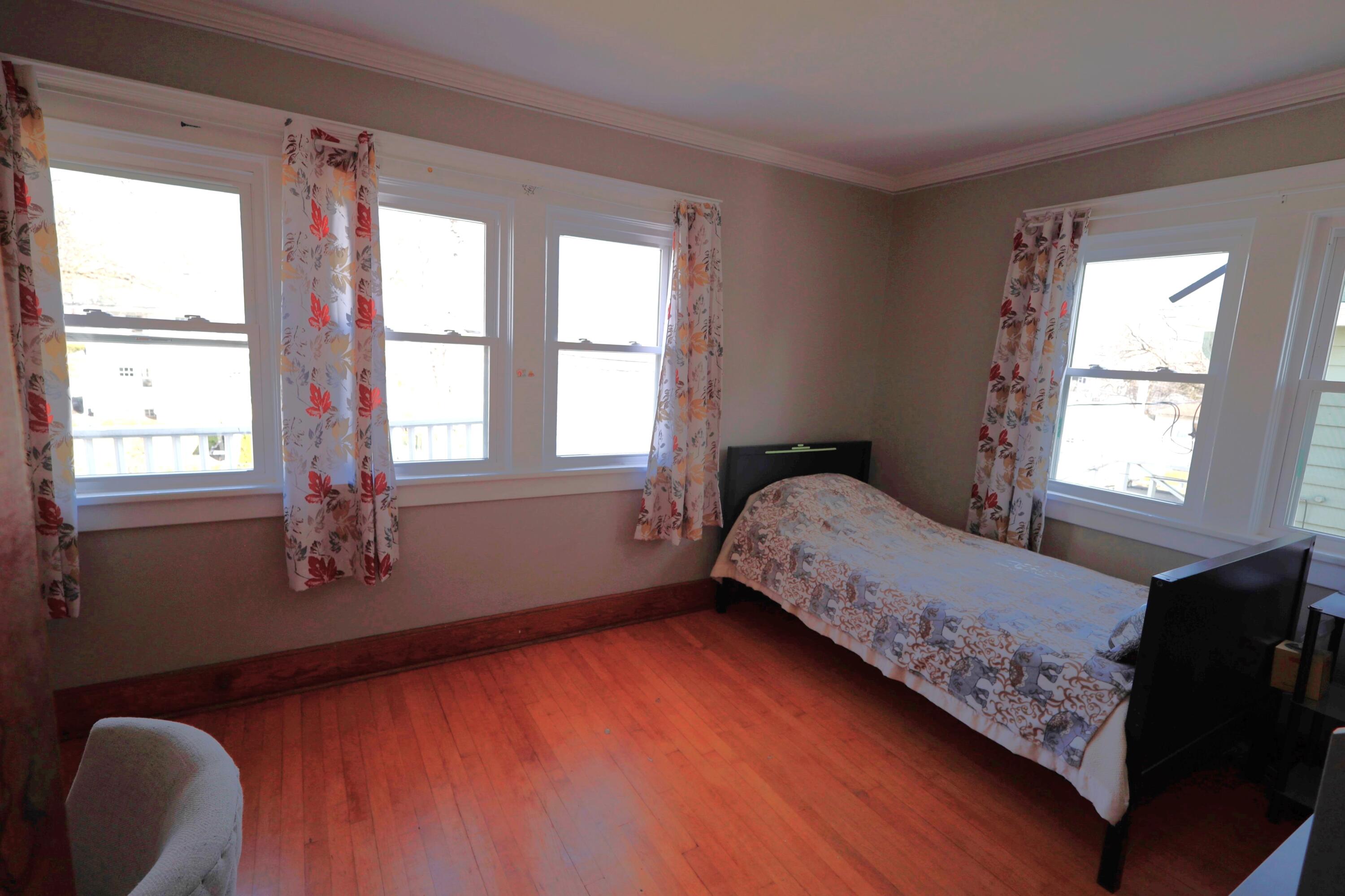 738 Crescent Road Jackson, MI 49203 - Photo 20 of 23 pic6