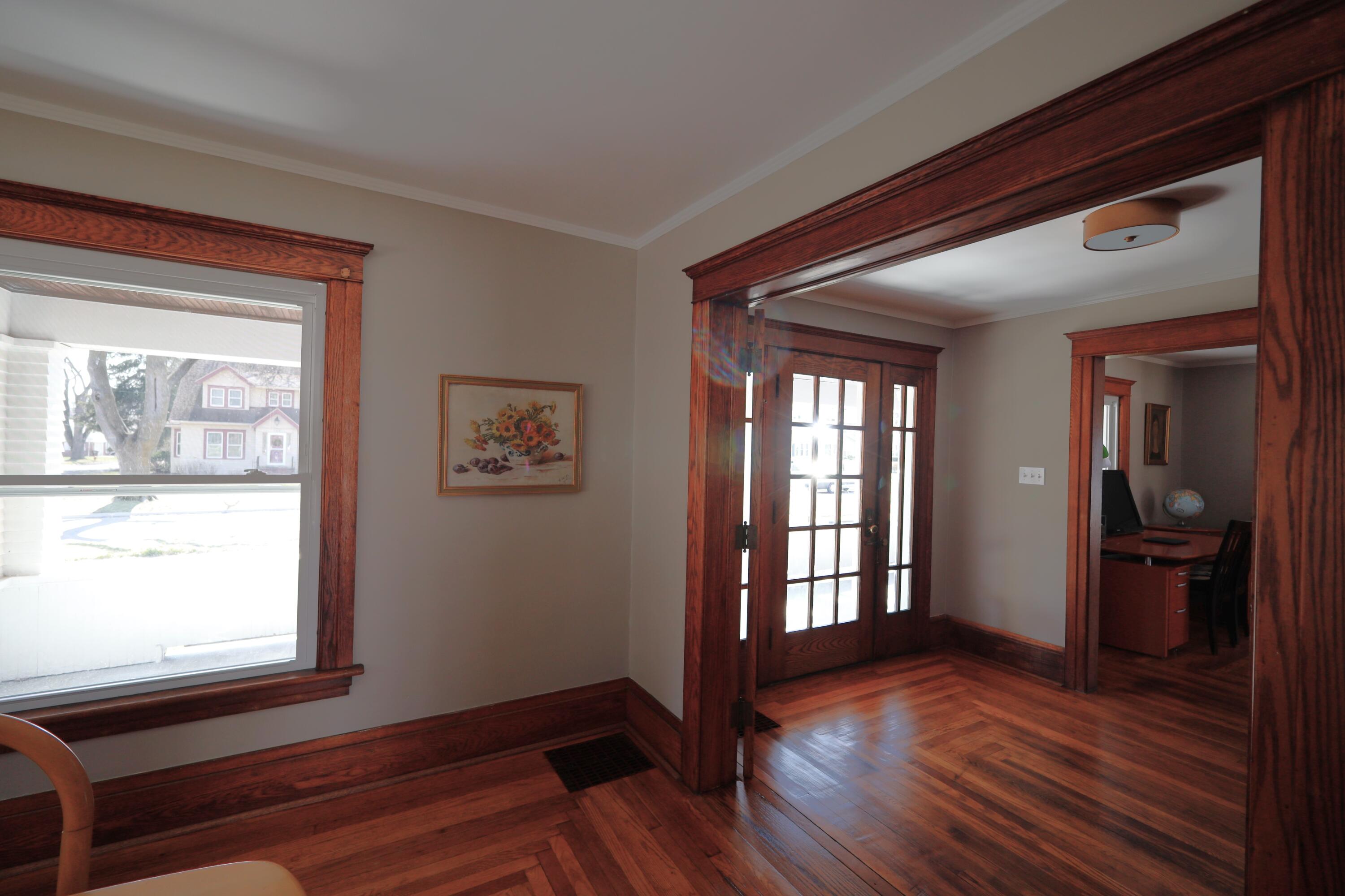 738 Crescent Road Jackson, MI 49203 - Photo 6 of 23 pic11
