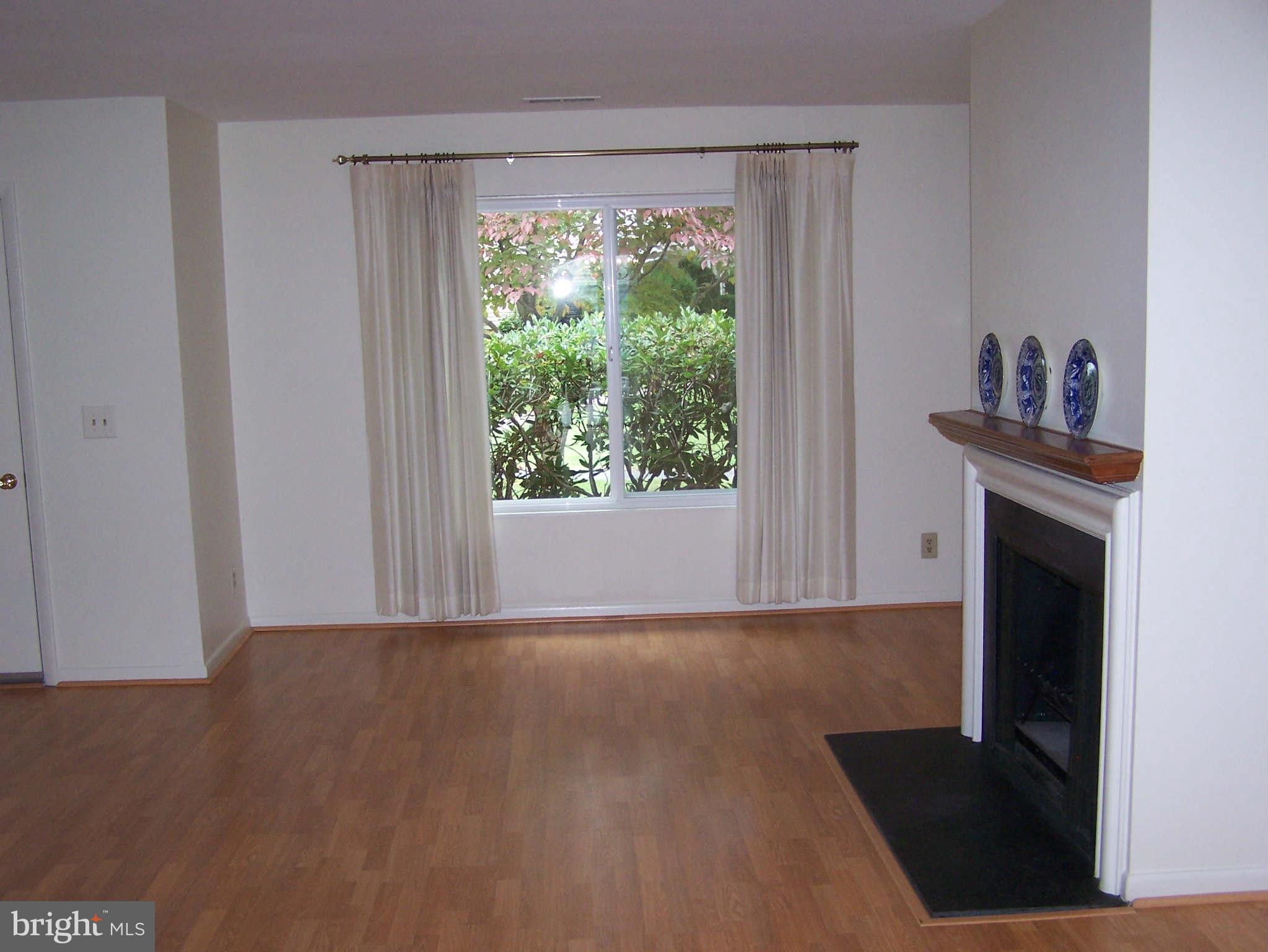 3603 Edelmar Terrace, Unit 130 Silver Spring, MD 20906 - Photo 12 of 25 Living Room