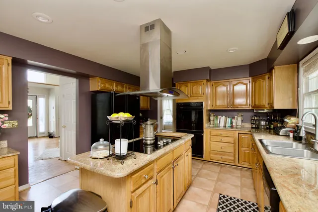 $575,000 | 2100 South Alleva Court, Accokeek, MD 20607