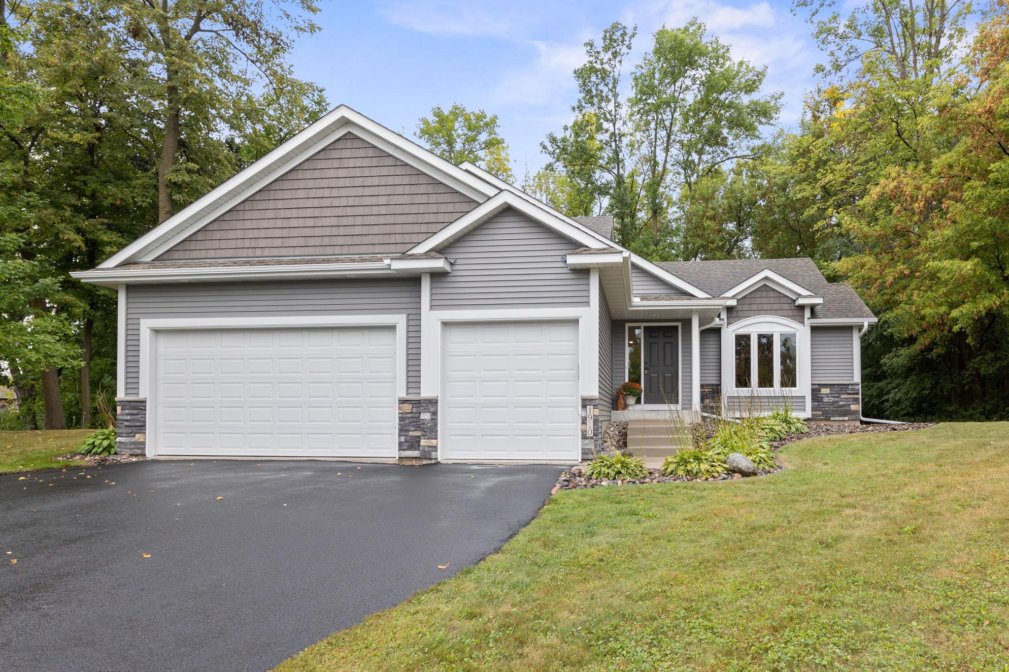 1910 Buffalo Ridge Drive Buffalo, MN 55313 - Photo 1 of 40 Gallery Image 1