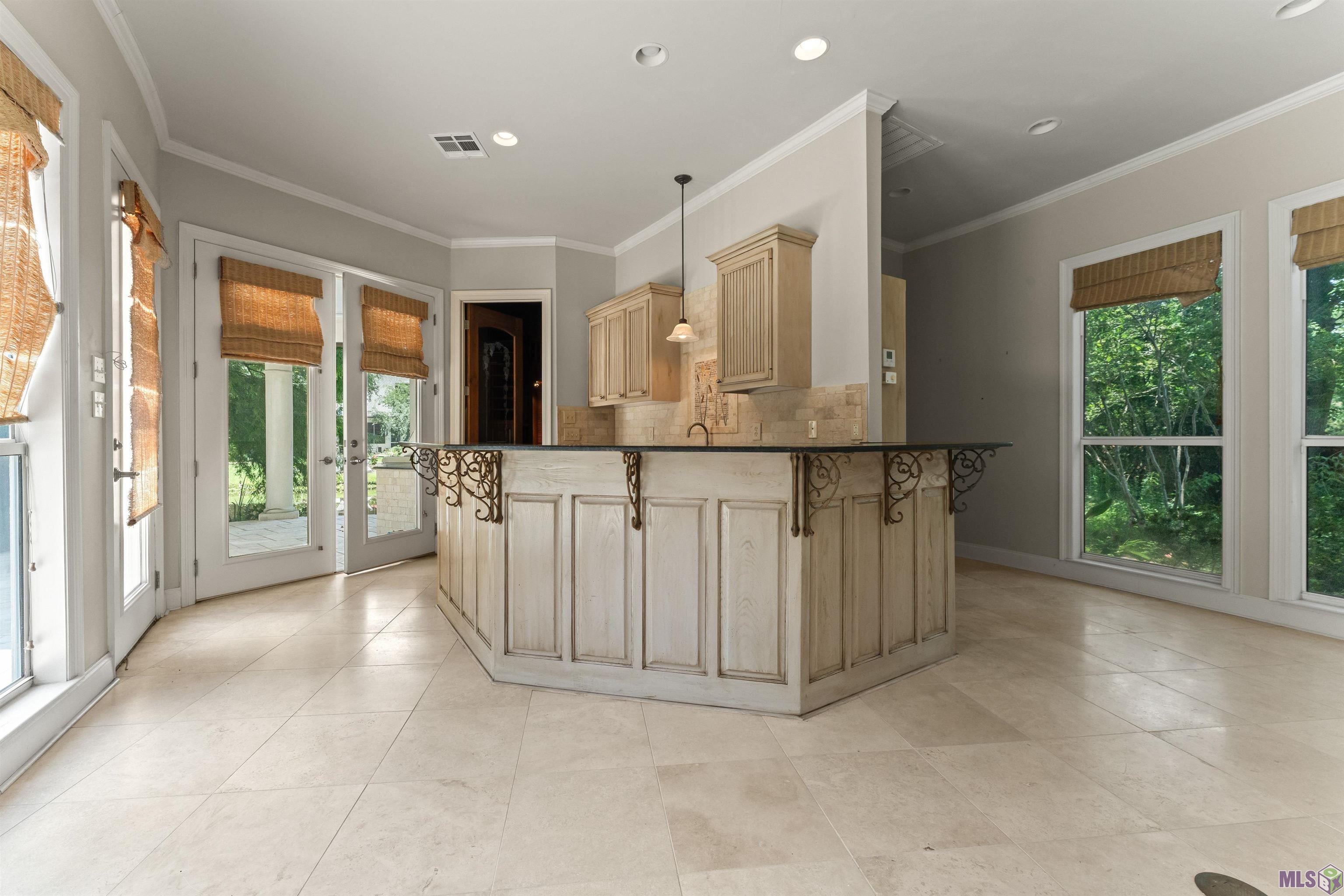 17735 Crossing Boulevard Baton Rouge, LA 70810 - Photo 46 of 54