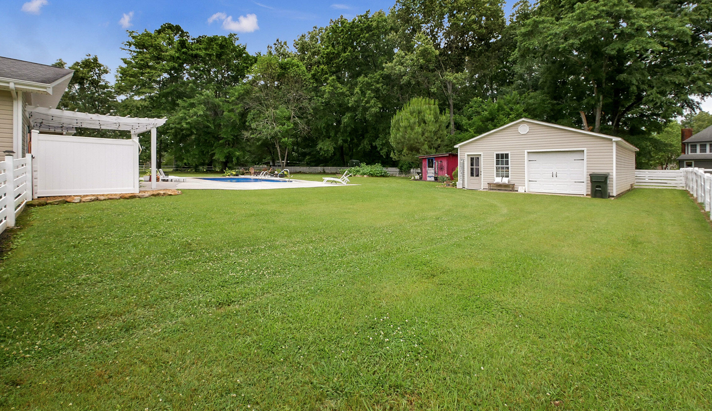 1649 East Boy Scout Road Hixson, TN 37343 - Photo 40 of 46 24-P1730858