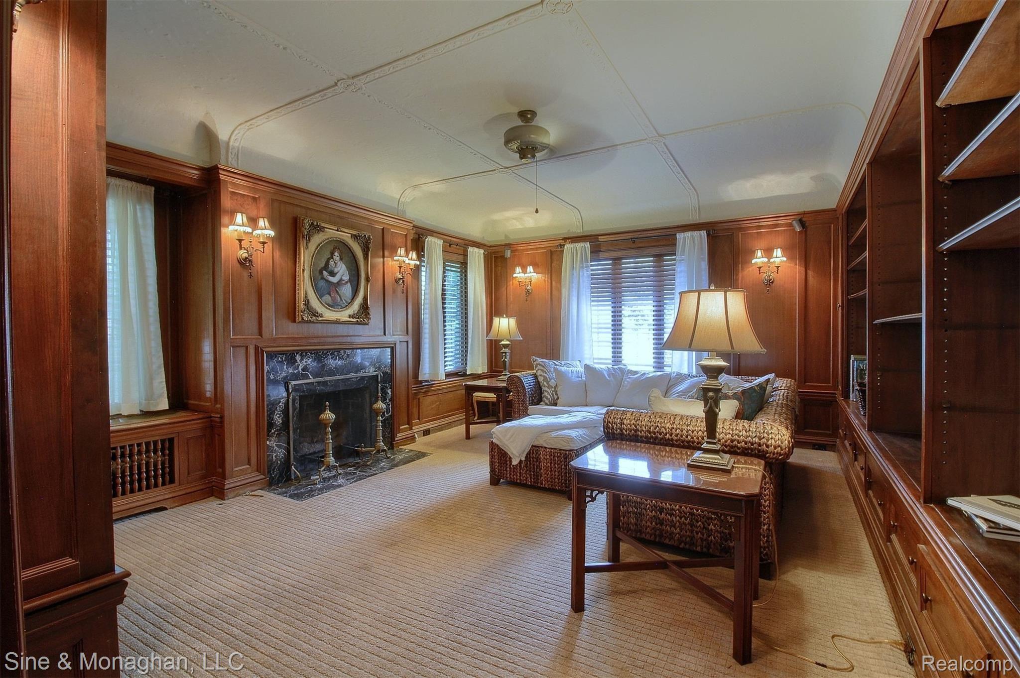 1010 Harvard Road Grosse Pointe, MI 48230 - Photo 17 of 54 6-Library.jpg