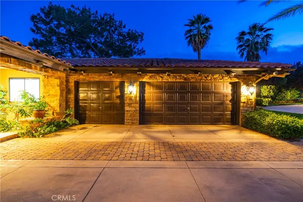 $999,990 | 41540 Nonpareil Drive, Palmdale, CA 93551