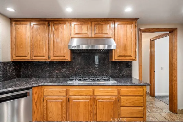 $999,990 | 41540 Nonpareil Drive, Palmdale, CA 93551
