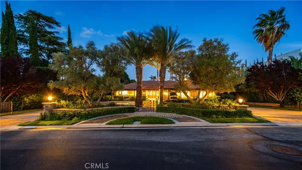 $999,990 | 41540 Nonpareil Drive, Palmdale, CA 93551