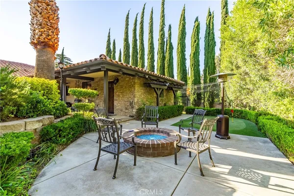 $999,990 | 41540 Nonpareil Drive, Palmdale, CA 93551