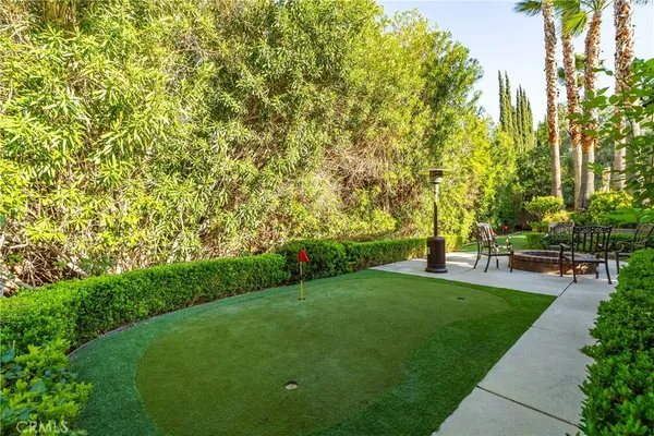 $999,990 | 41540 Nonpareil Drive, Palmdale, CA 93551