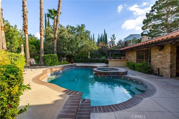 $999,990 | 41540 Nonpareil Drive, Palmdale, CA 93551