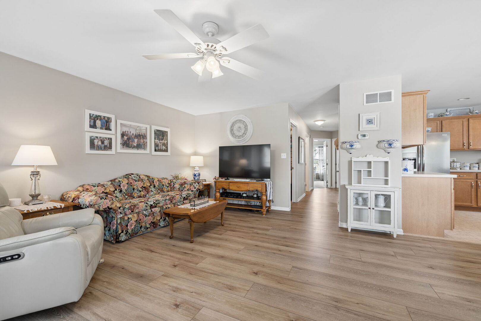10937 Front Street, Unit 2B Mokena, IL 60448 - Photo 3 of 22