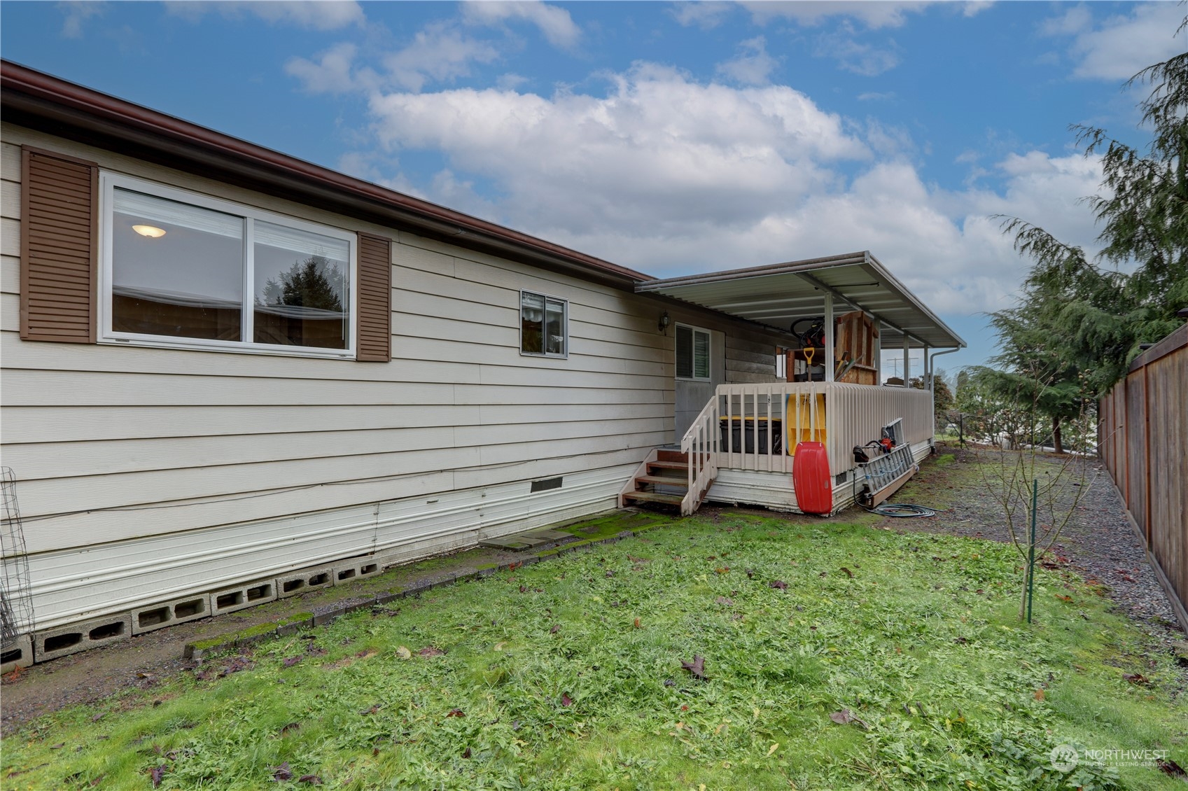 12600 Northeast 199th Street Bothell, WA 98011 - Photo 4 of 20 Gallery Image 4