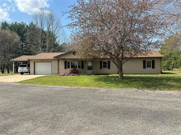 $197,000 | 508 Monroe Street, Thayer, MO 65791