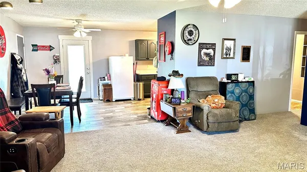 $189,900 | 508 Monroe Street, Thayer, MO 65791