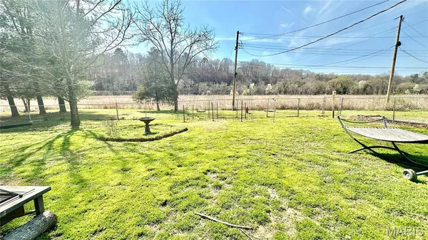 $197,000 | 508 Monroe Street, Thayer, MO 65791