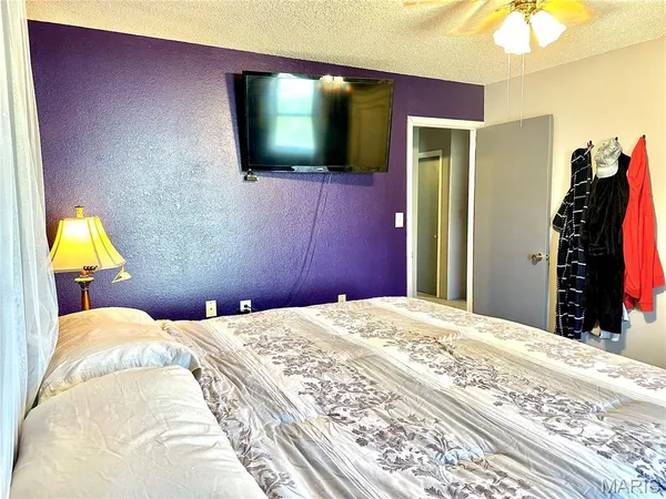 $189,900 | 508 Monroe Street, Thayer, MO 65791