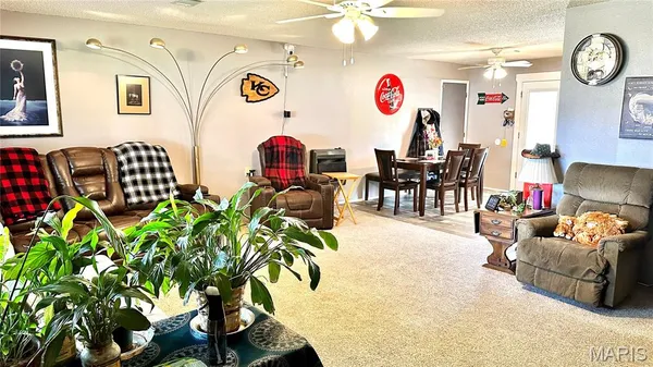 $189,900 | 508 Monroe Street, Thayer, MO 65791