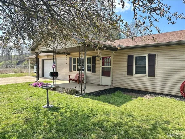 $197,000 | 508 Monroe Street, Thayer, MO 65791
