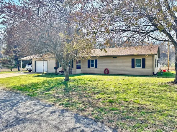$197,000 | 508 Monroe Street, Thayer, MO 65791