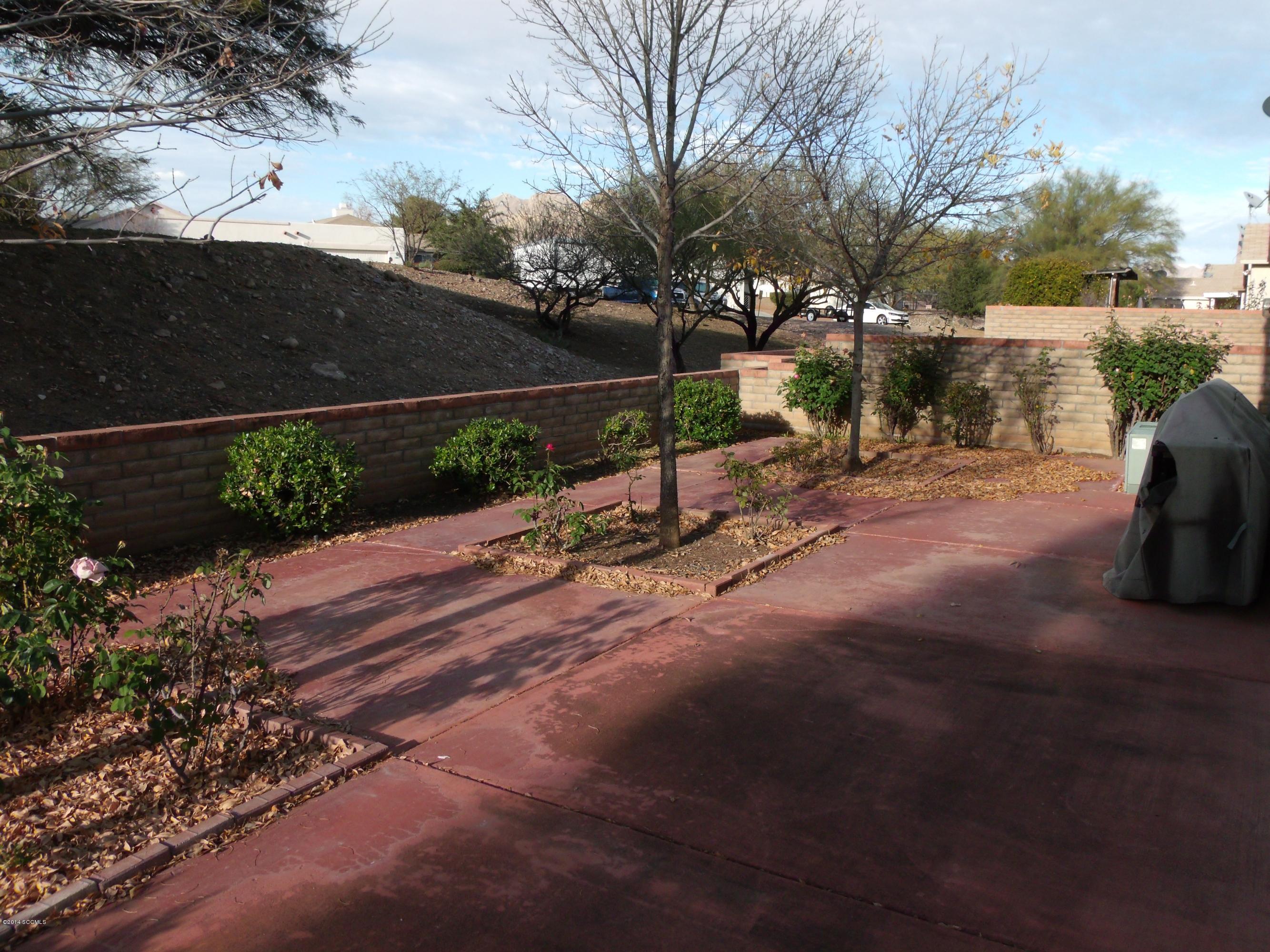 1160 Circulo Canario Rio Rico, AZ 85648 - Photo 14 of 19