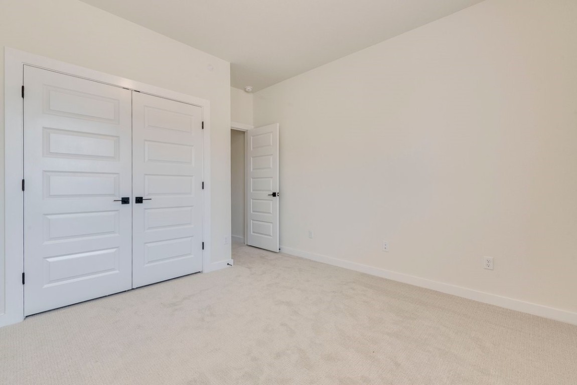 2600 Gattis School Road, Unit 101 Round Rock, TX 78664 - Photo 18 of 23 an empty room with closet