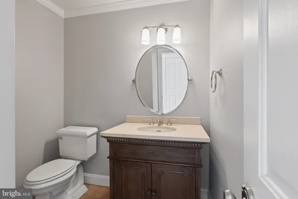 $6,500 | 9900 Chappell Lane, Vienna, VA 22181