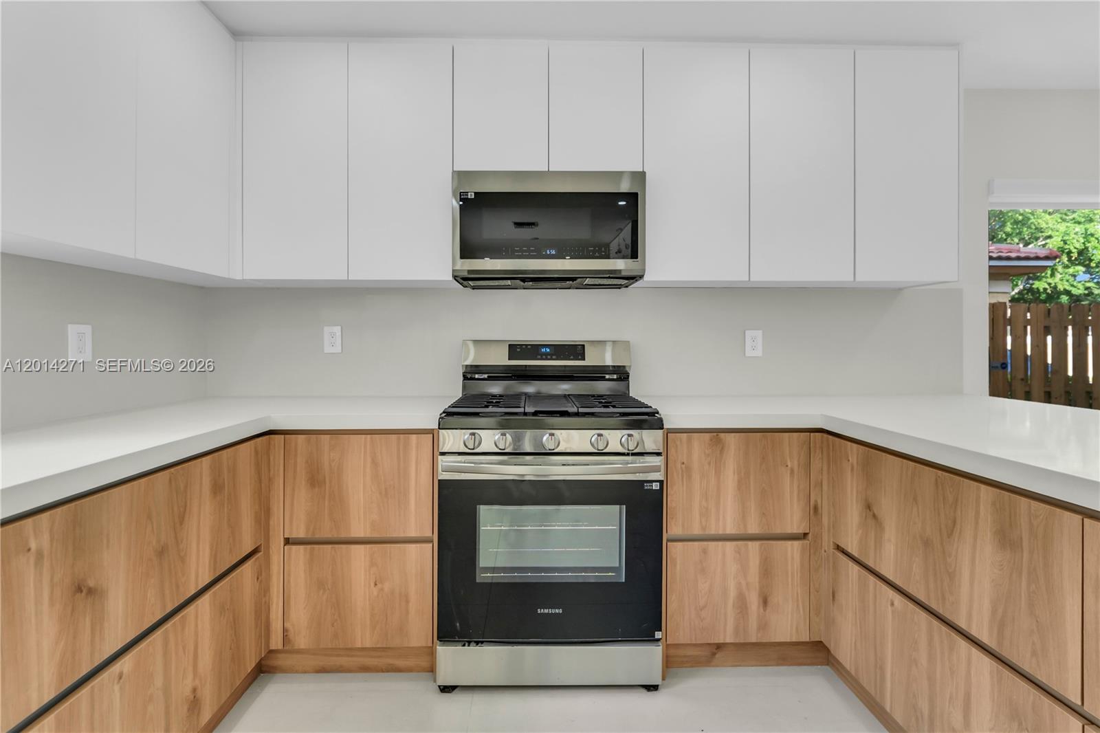 15174 Southwest 111th Street Miami, FL 33196 - Photo 17 of 64