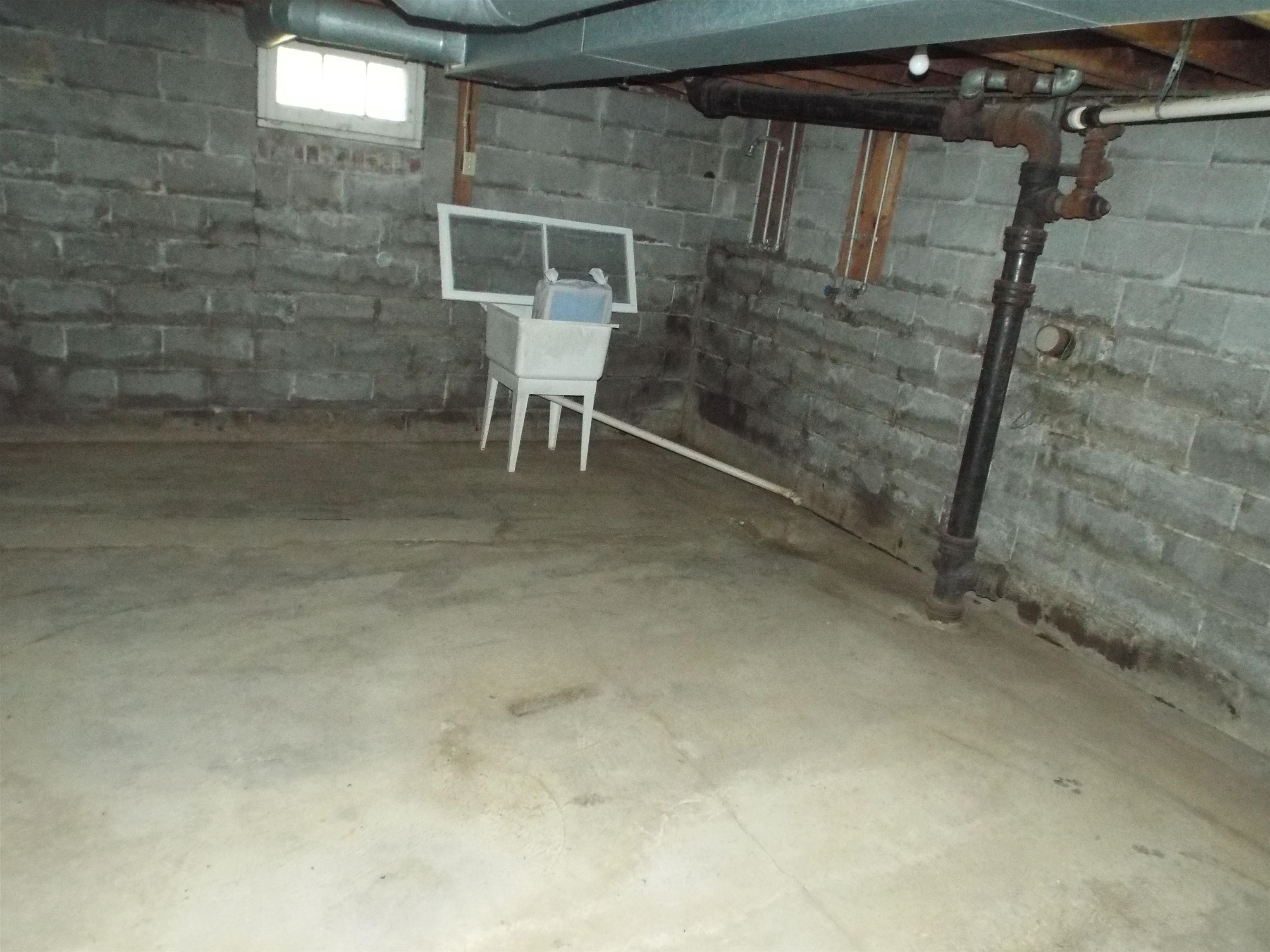 608 Maple Street Lena, IL 61048 - Photo 9 of 17