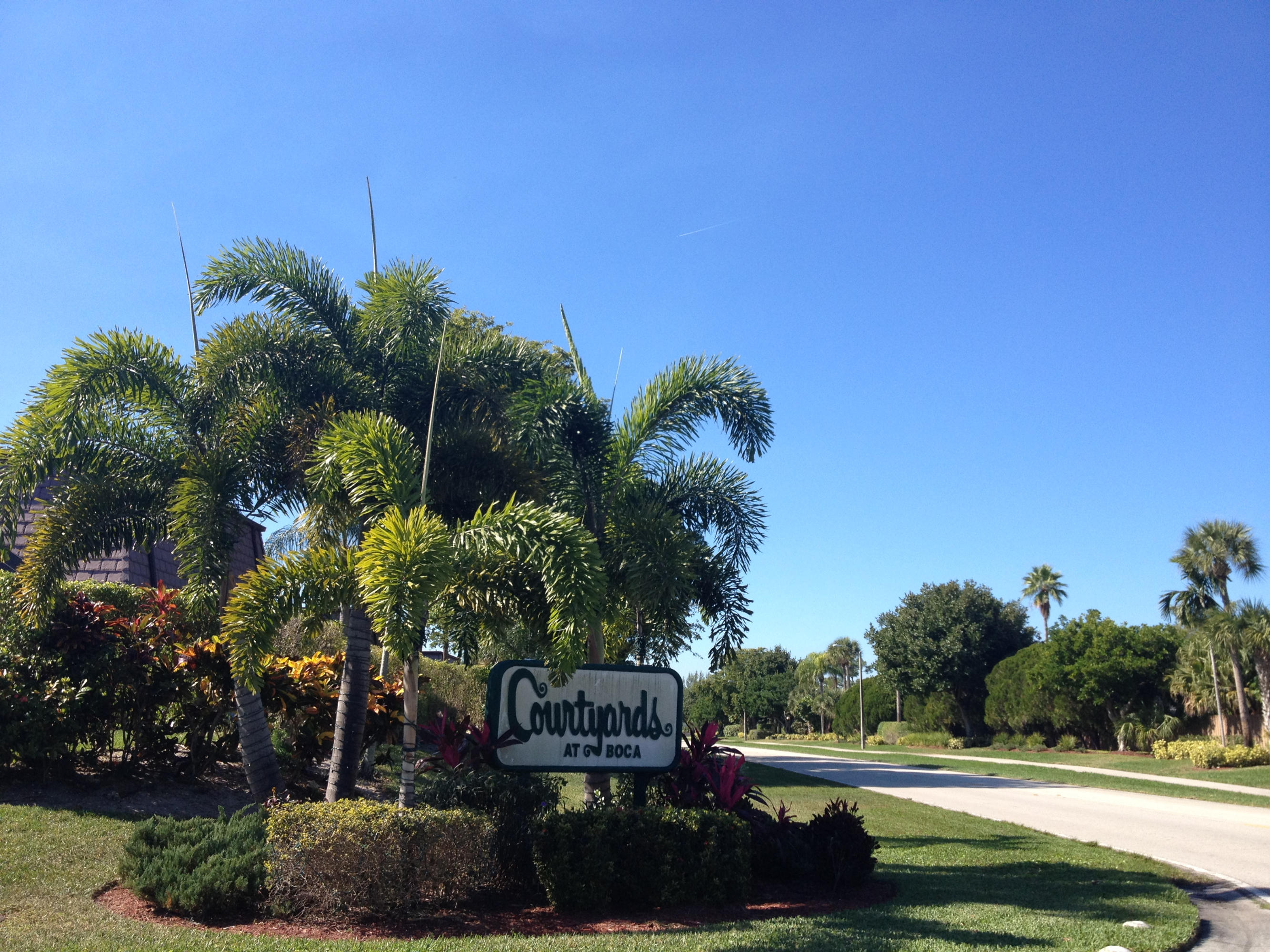7669 Courtyard Run West Boca Raton, FL 33433 - Photo 3 of 15 7669 Entrance