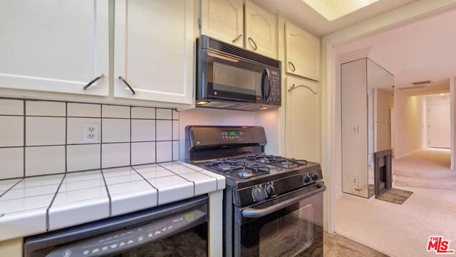 $505,000 | 1355 North Sierra Bonita Avenue, Unit 310, West Hollywood, CA 90046