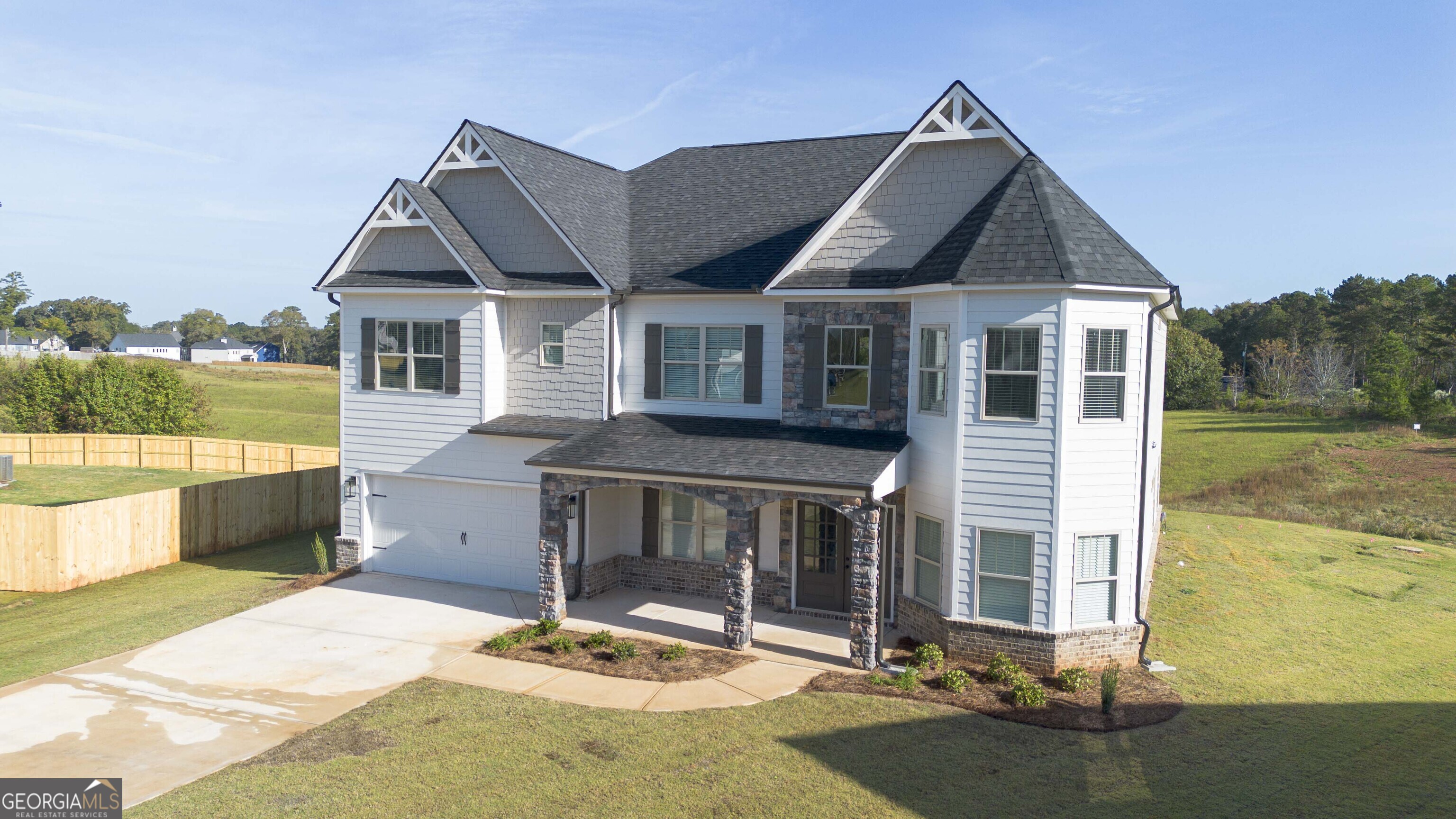 600 Beaver Court Perry, GA 31069 - Photo 2 of 48 a view of house with yard