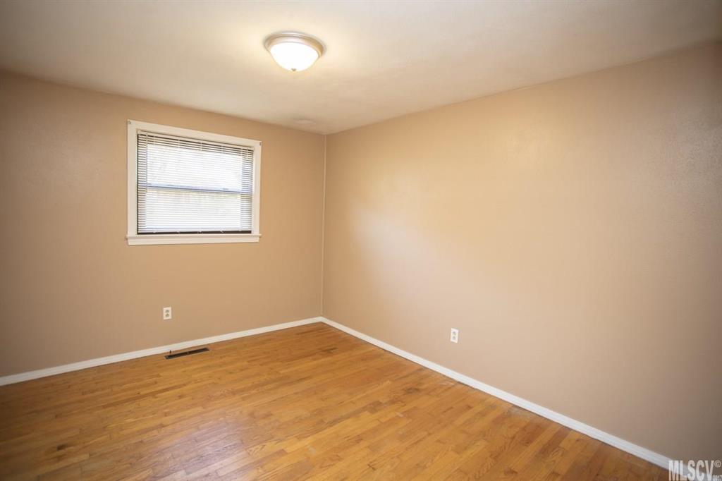 1827 Noah Path Conover, NC 28613 - Photo 17 of 18 Gallery Image 17