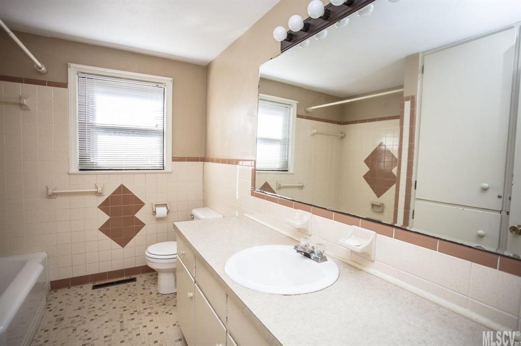 1827 Noah Path Conover, NC 28613 - Photo 18 of 18 Gallery Image 18