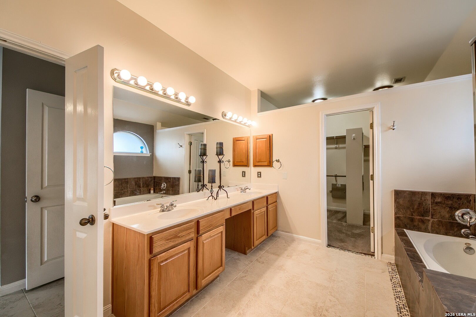 14015 Windy Crk Road Helotes, TX 78023 - Photo 26 of 42